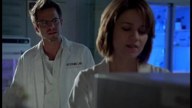Кадры из сериала CSI: Место преступления Нью-Йорк (2004)